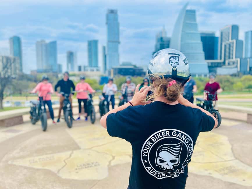 Austin: Biker Gang E-Bike Adventure - Street art and murals: where the tour gives you more than a drive