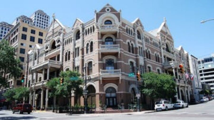 Austin: City + Hill Country Non-Stop Panoramic Tour - Key Things You’ll Notice Right Away