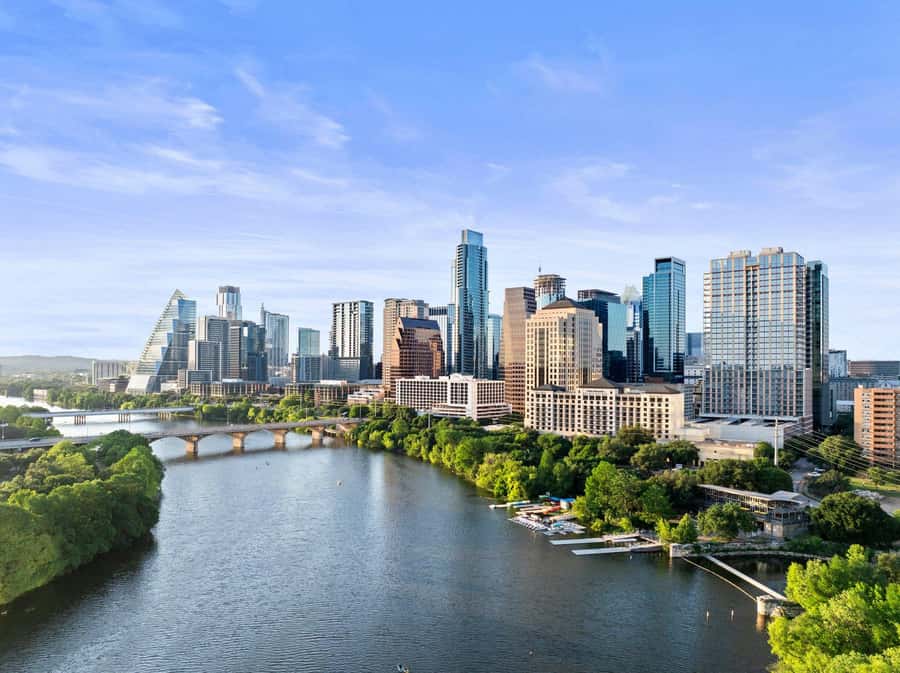 Austin: Downtown Skyline Kayaking Tour - Meet Downstairs at the Kayak Rental Desk and Get Sorted Fast