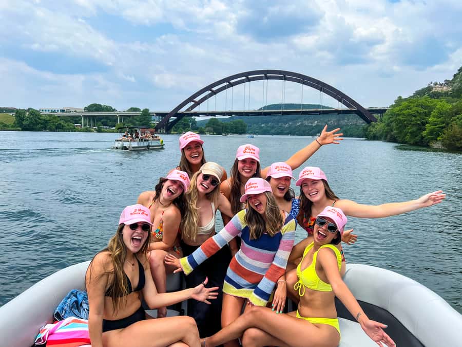 Austin: Lake Austin Private Boat Cruise - Full Sun Shading - Key things to know before you book