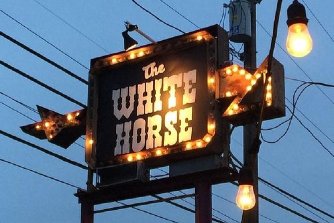 Austin Live Music Crawl - What to pack and how to time your night