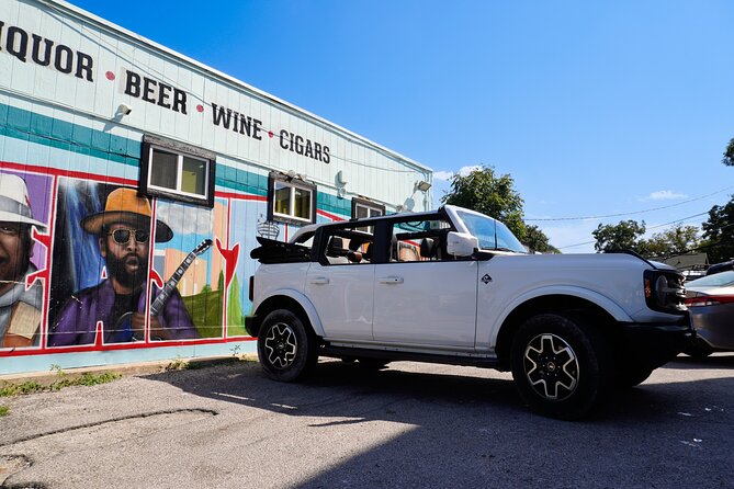 Austin Private Tours – Landmarks & Local Highlights - The modern open-top Ford Bronco is the real Austin move