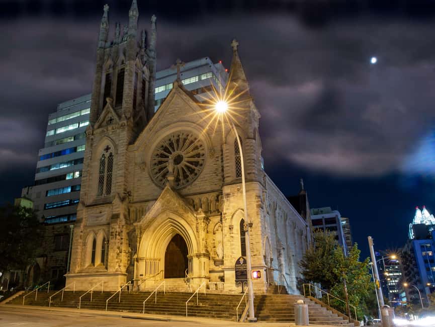Austin’s Spirits & Spirits Haunted Pub Crawl - What you should bring (and what can spoil the vibe)