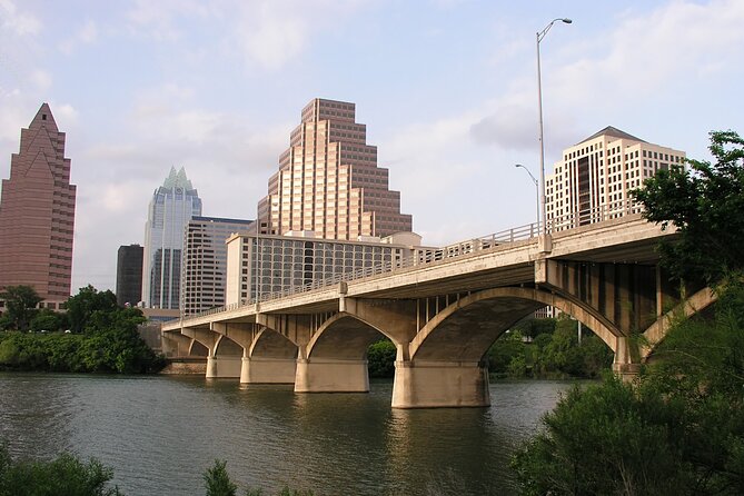 Austin Self-Guided Driving & Walking Audio Tour Guide - How the GPS audio tour really works (and how to set it up fast)