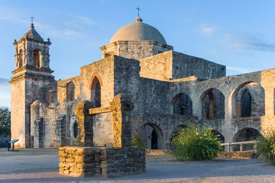 Austin to San Antonio Day Trip: Alamo Tour & Boat Cruise - Austin to San Antonio: the stress-free way to do it