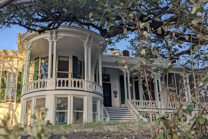 Downtown Austin Historical Architecture Walk - Why This Downtown Austin Architecture Walk Works So Well