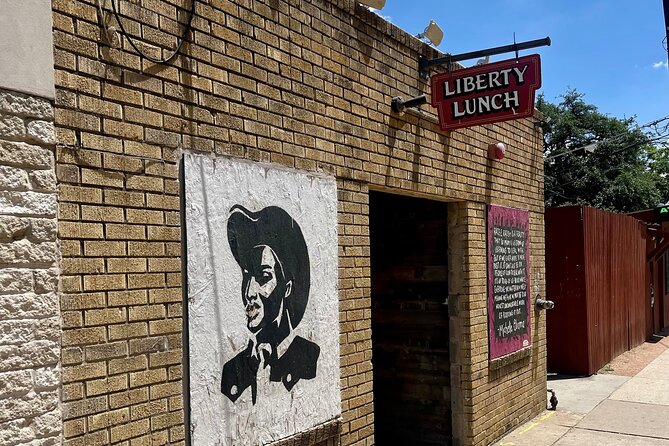 Downtown Austin Music Walking Tour - Morning Start at Austin Rocks: Getting Your Bearings