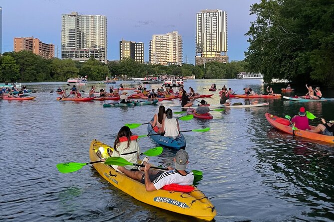 Downtown Austin Sunset Kayak Tour with 1.5 Million Bats - Entering the scene: Why this bat kayak tour feels special in Austin