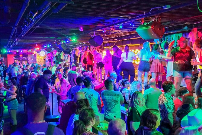 Downtown Austin VIP Bar & Club Crawl - Safety and vibe: how to have fun without going off the rails