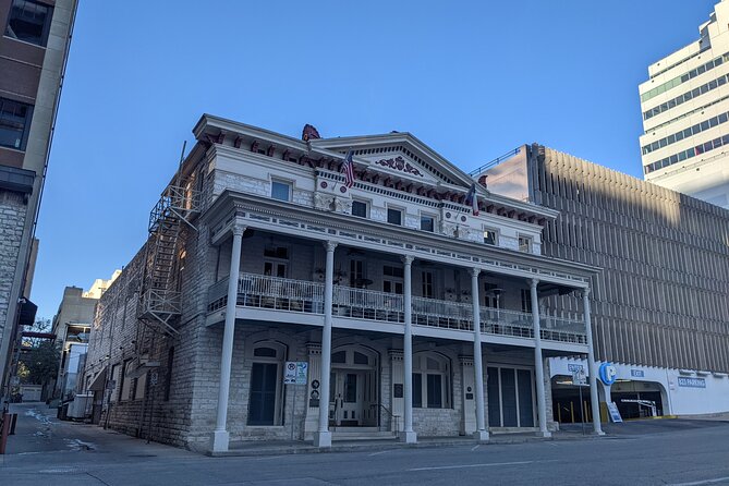 Hauntings in the Heart of Austin: Downtown Ghost Walk - Stop 2: O. Henry’s home, folk-Victorian and full of story