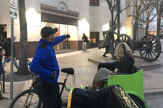 Historic Austin Private Pedicab Tour - Willie Nelson statue and the Come and Get it lesson