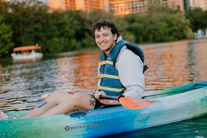 Kayak Rentals on Lady Bird Lake - The 2-Hour Route: Bat Bridge to Barton Springs at Your Pace