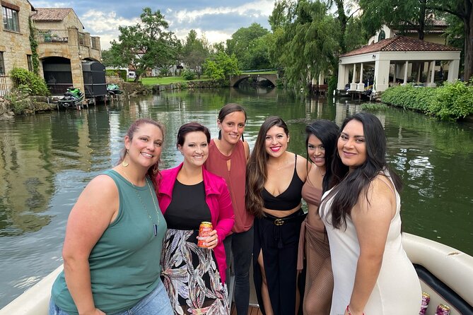 Private 2hr Scenic Boat Cruise Lake Austin- BYOB- Fits 15 People - Holdsworth Center and Bull Creek: leadership calm meets clear-water nature