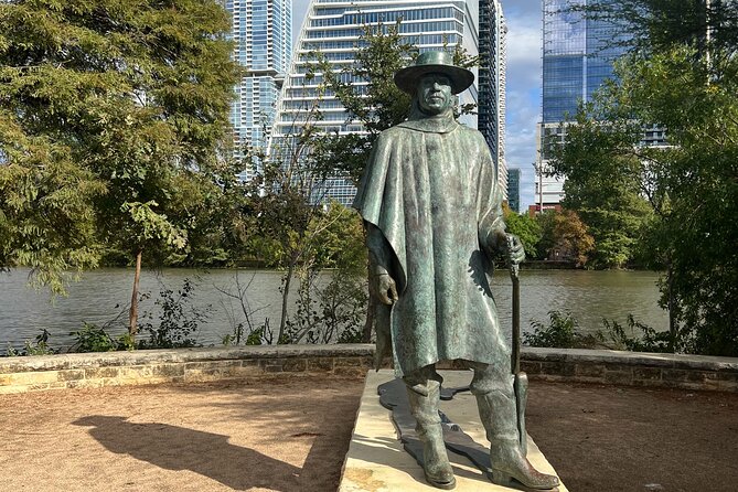 Waterloo Music Saunter - The Willie Nelson Statue Stop and the Austin City Limits Connection